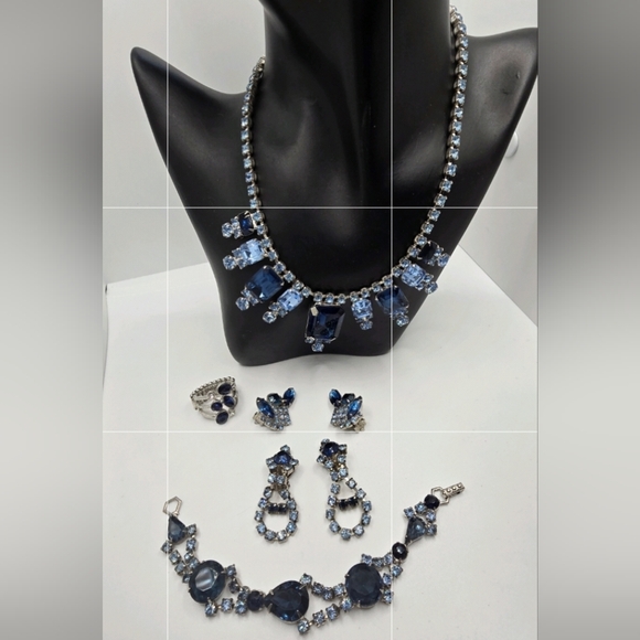 Vintage 1950's Blue AB and Rinestone Jewelry Set of 5. - Picture 1 of 8